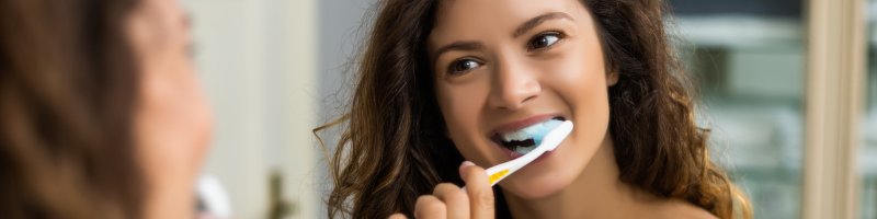 Como tratar e aliviar o desconforto das aftas