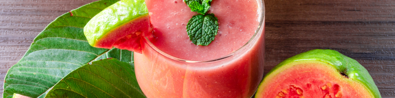 Como consumir a goiaba no dia a dia