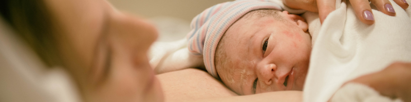 Pós-parto_ corpo, mente e acolhimento