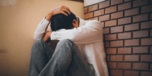 Depressão e ansiedade: como lidar com o peso emocional do fim do ano