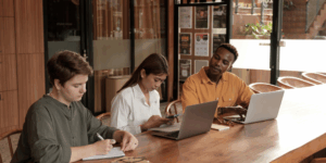 Dicas para cuidar da saúde no trabalho