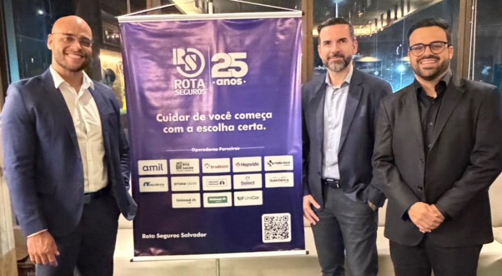 Paulo Thiago Fernandes Amaral, Diretor Comercial; Rodrigo Oliveira, CEO da Rota Seguros; Rafael Karan, Diretor Comercial de Curitiba